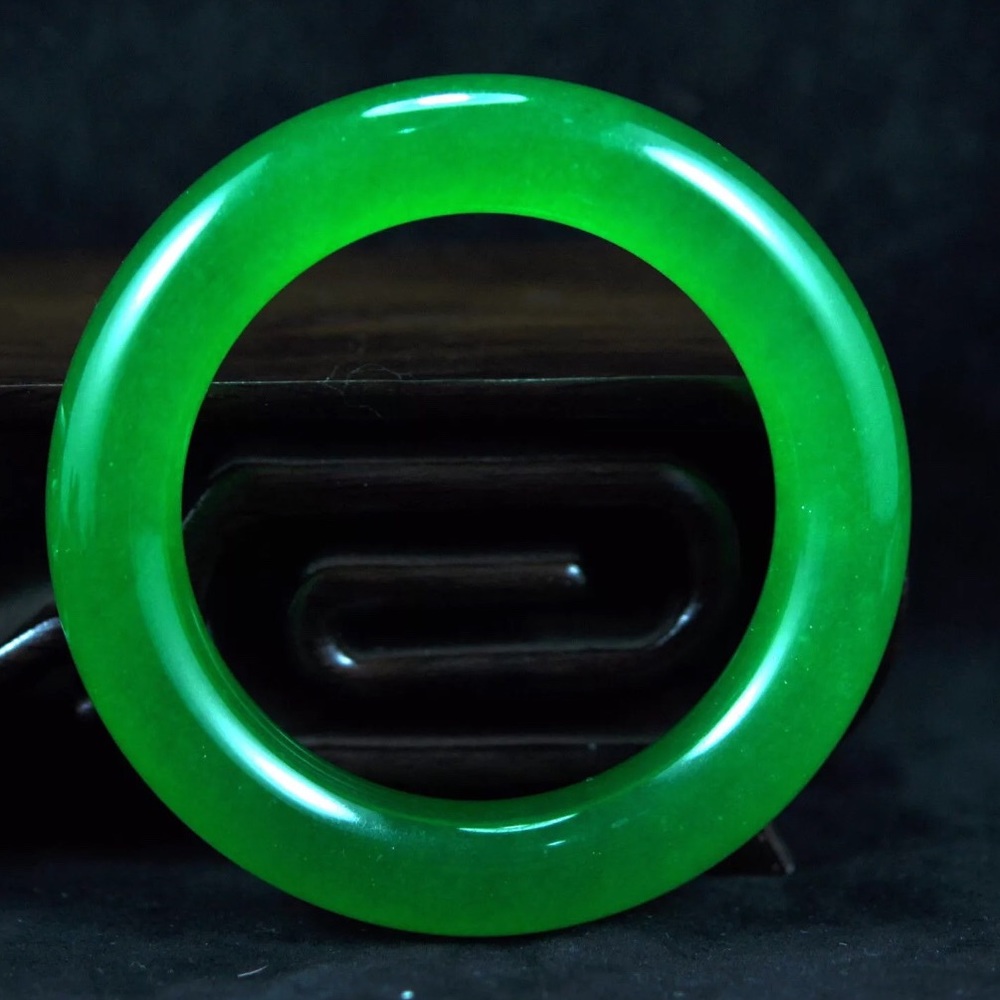 Jade (Nephrite) Bangle Bracelet 60 mm inside Dia.